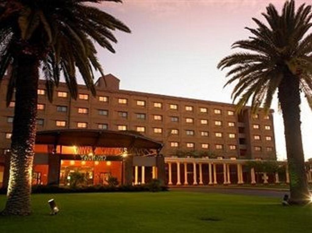 Hotel Peermont Walmont At The Grand Palm, Gaborone Zewnętrze zdjęcie