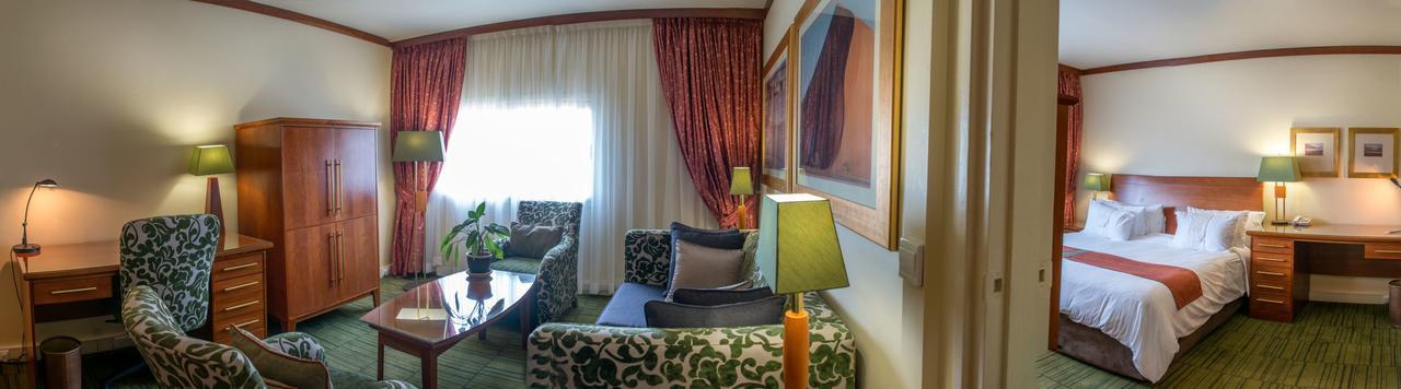 Hotel Peermont Walmont At The Grand Palm, Gaborone Zewnętrze zdjęcie